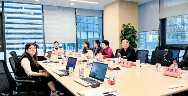 伍彩霞带队赴“帆书”洽谈合作，三项共识赋能“乐读城市”常德样板