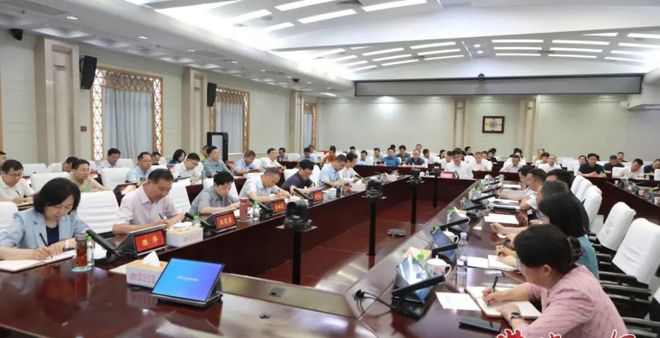 全市树立和践行正确政绩观学习教育“严纪律、转作风、促落实”专题调度会议召开