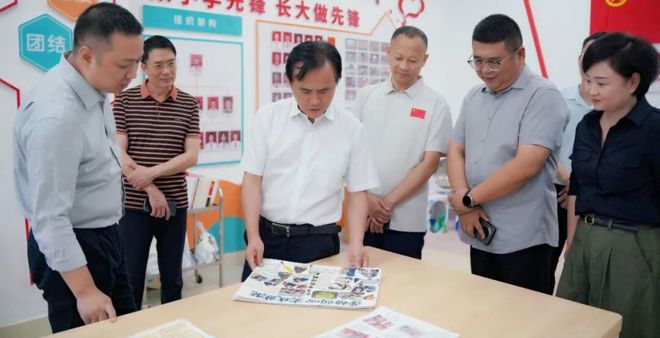 喻文飞督导辖区校园安全和教育提质工作